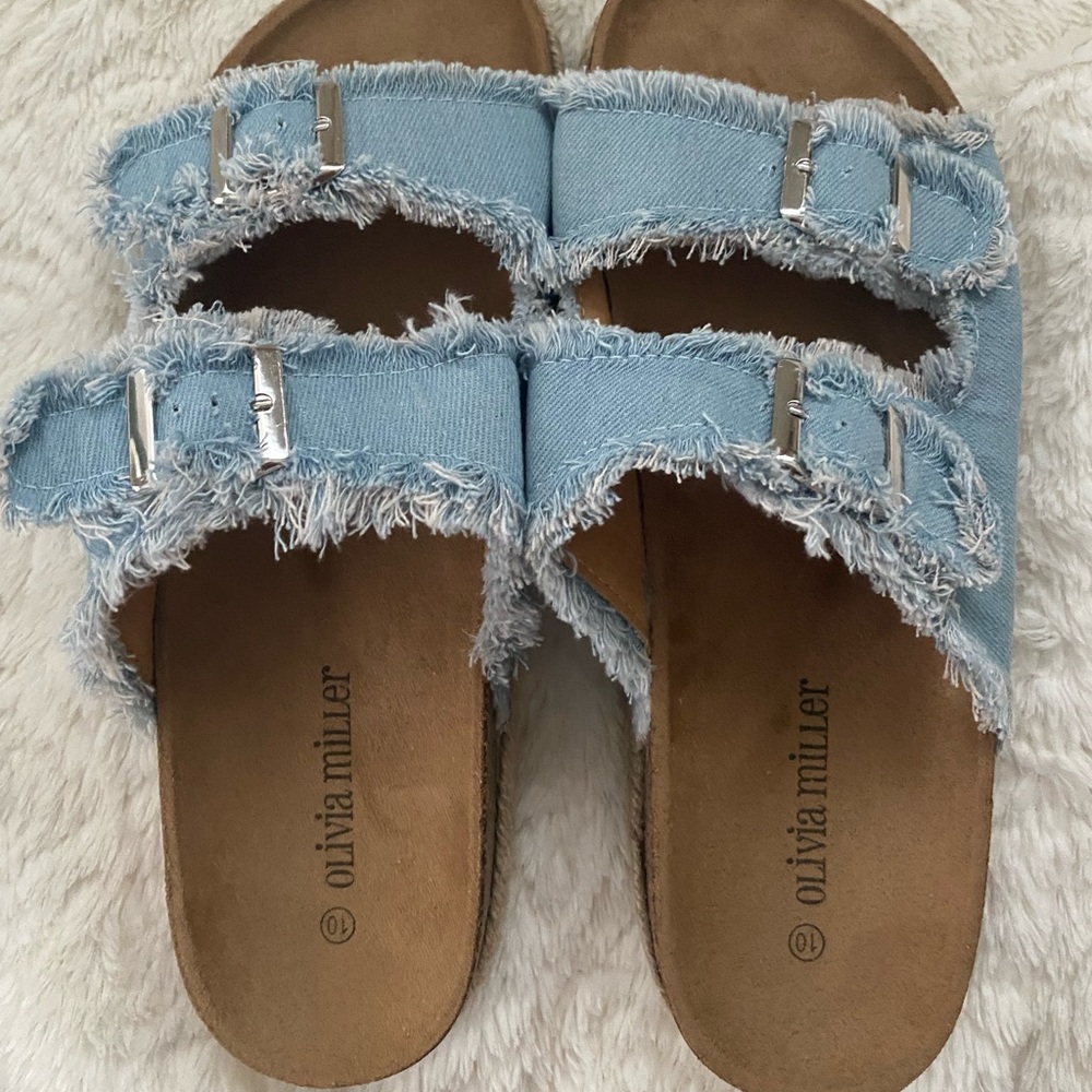 New Olivia Miller Sandals